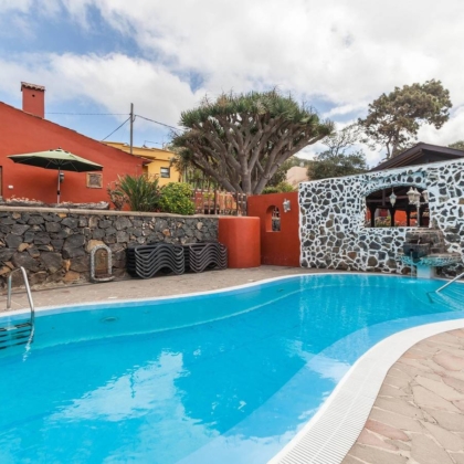 Holiday Accommodation Rentals Tacoronte - Villa GBP235.0